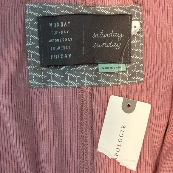 NWT Anthro Saturday Sunday Clarissa Pink Rose Ribbed Wrap Short Sleeve Top M - Picture 7 of 7